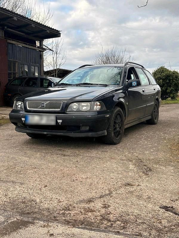 Gebraucht Volvo V40 136 PS (100 kW) 2004 Schwarz Kombi