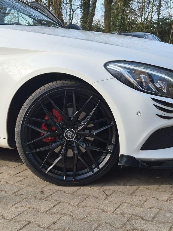 Gebraucht Mercedes C220 Avantgarde 170 PS (125 kW) 2016 Weiß Limousine