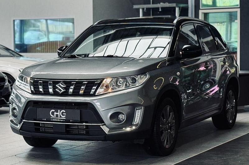 Gebraucht Suzuki Vitara 140 PS (102 kW) 2019 Grau SUV
