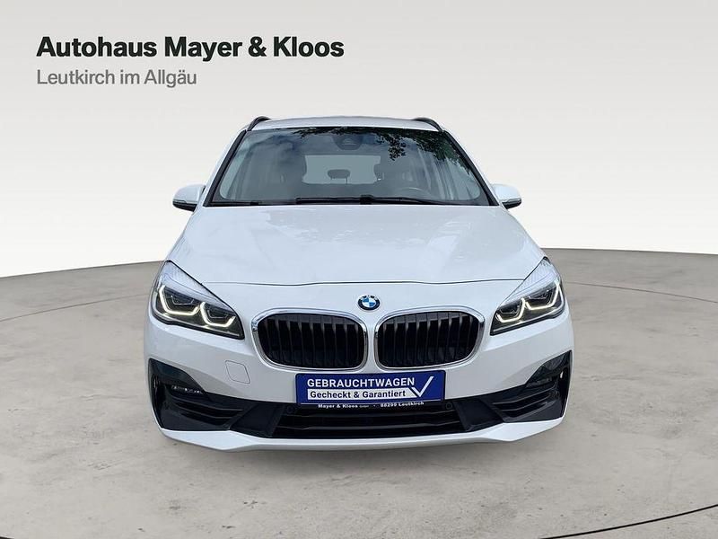 Gebraucht BMW 218 Advantage 150 PS (110 kW) 2019 Mineralweiss Van / Kleinbus