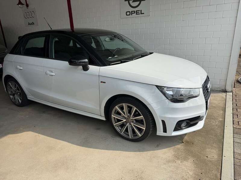 Weiß Gebraucht 2014 Audi A1 Sportback S-Line Kleinwagen | 12.750 € (Fairer Preis) - Bild 1/4