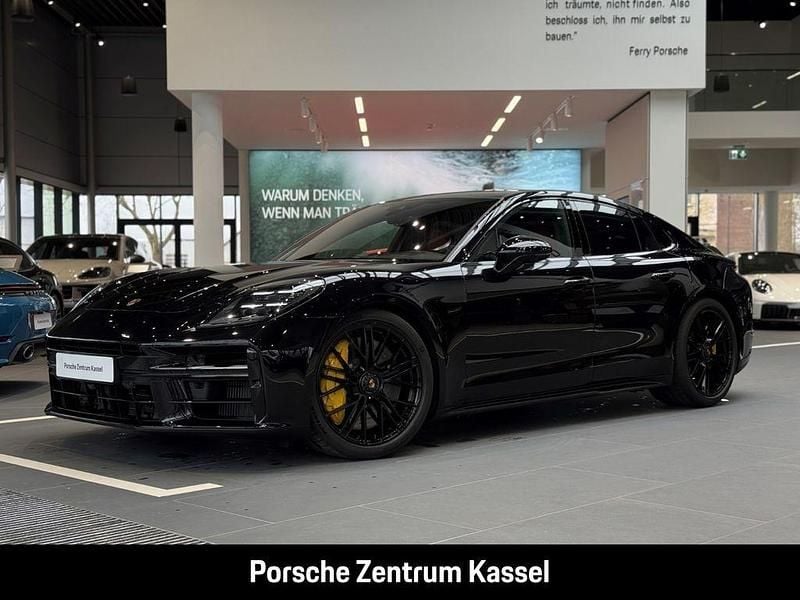 Neu Porsche Panamera GTS 500 PS (367 kW) 2026 Schwarz Limousine