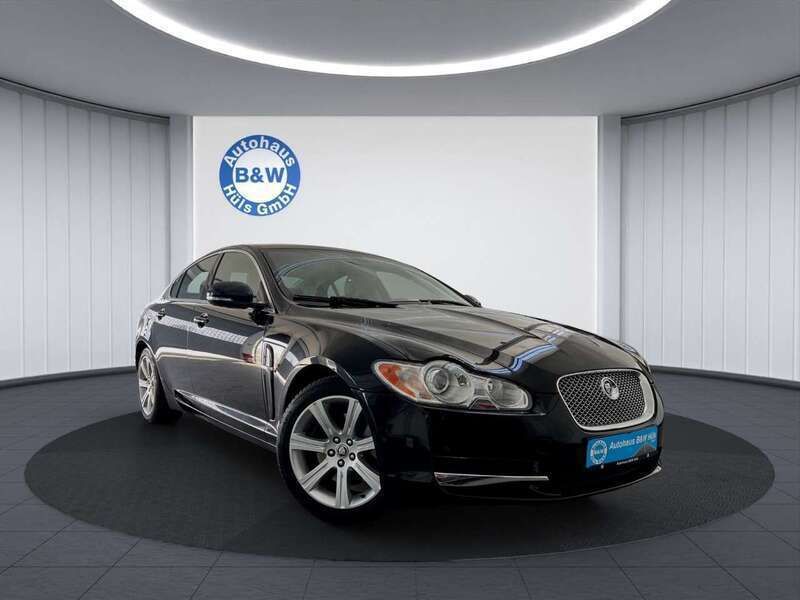 Ebony . Gebraucht 2011 Jaguar XF Limousine | 8.999 € (Fairer Preis) - Bild 1/4