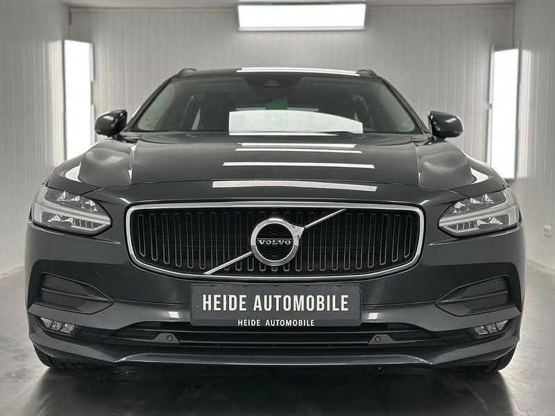 Gebraucht Volvo V90 150 PS (110 kW) 2019 Savile grey Kombi