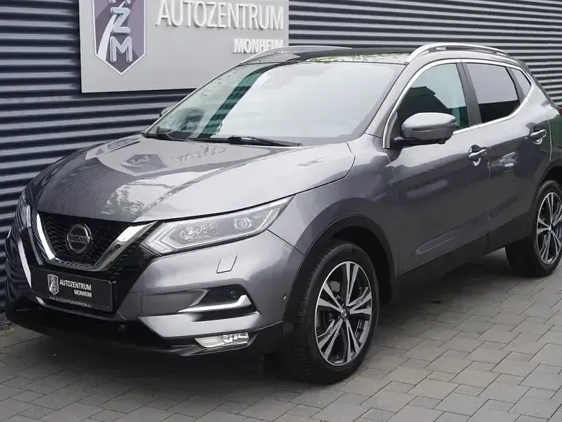 Gebraucht Nissan Qashqai N-Connecta 159 PS (116 kW) 2019 Grau metallic SUV