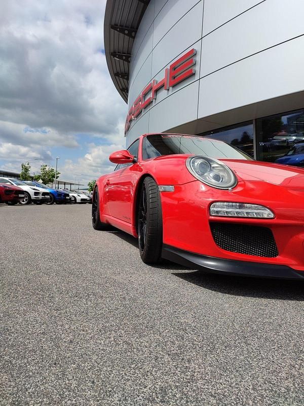 Rot Gebraucht 2009 Porsche 911 GT3 RS Coupé | 63.500 € - Bild 1/4