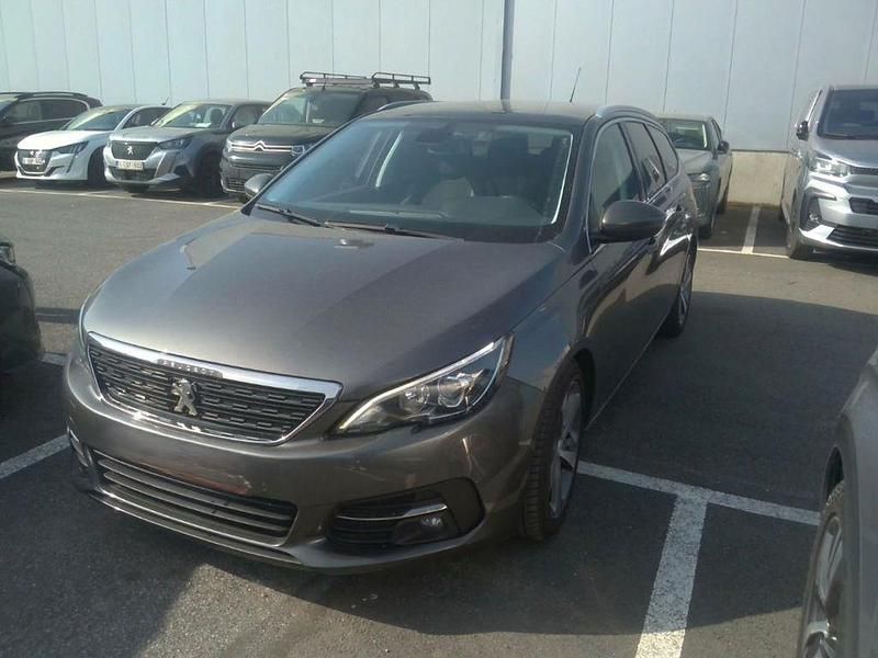 Gebraucht Peugeot 308 SW Allure 131 PS (96 kW) 2020 Grau Kombi