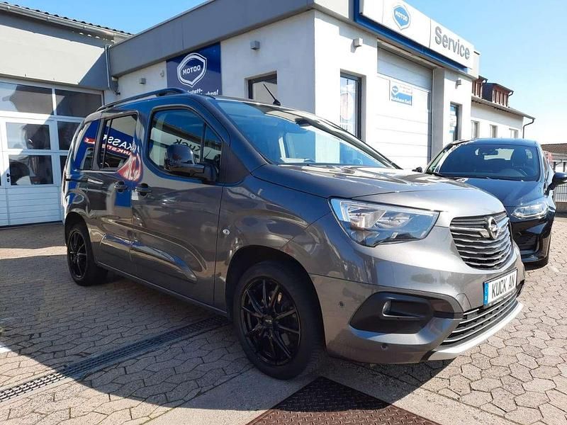 Gebraucht Opel Combo Life Ultimate 131 PS (96 kW) 2023 Grau Van / Kleinbus