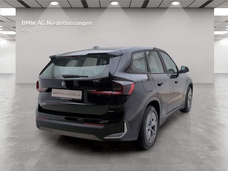Gebraucht BMW iX1 Performance 225 kW (306 PS) 2023 Schwarz SUV