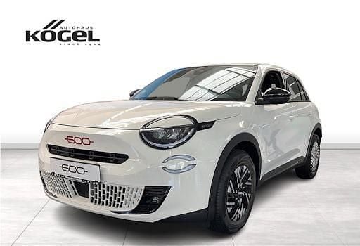 Gebraucht Fiat 600E Red 114 kW (156 PS) 2024 Weiß SUV