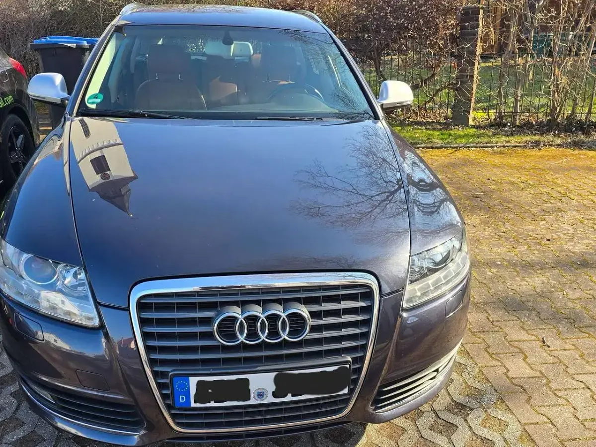 Gebraucht Audi A6 190 PS (139 kW) 2010 Grau Kombi