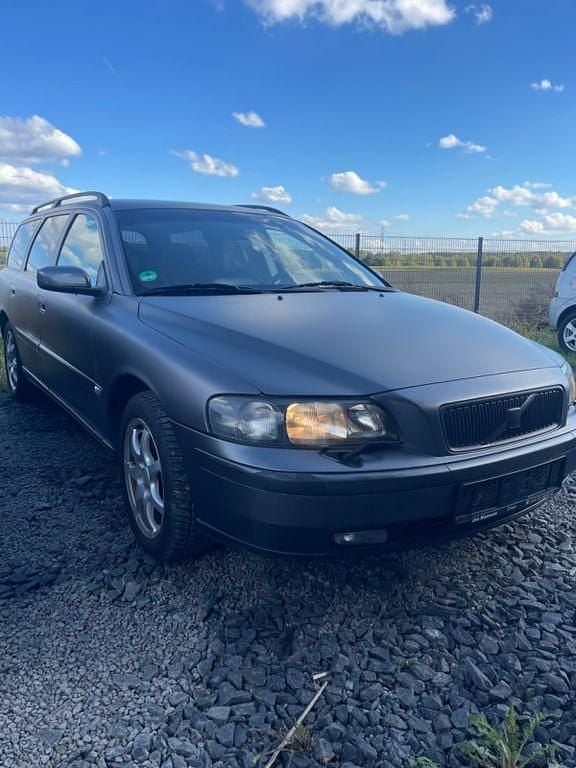 Grau Gebraucht 2003 Volvo V70 Kombi | 2.950 € (Guter Preis) - Bild 1/4