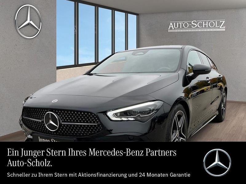Schwarz Gebraucht 2024 Mercedes CLA200 Shooting Brake AMG Kombi | 31.985 € - Bild 1/4