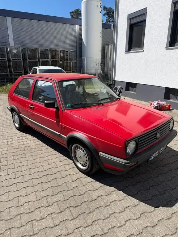 Używany VW Golf II 90 KM (66 kW) 1989 Czerwony Hatchback