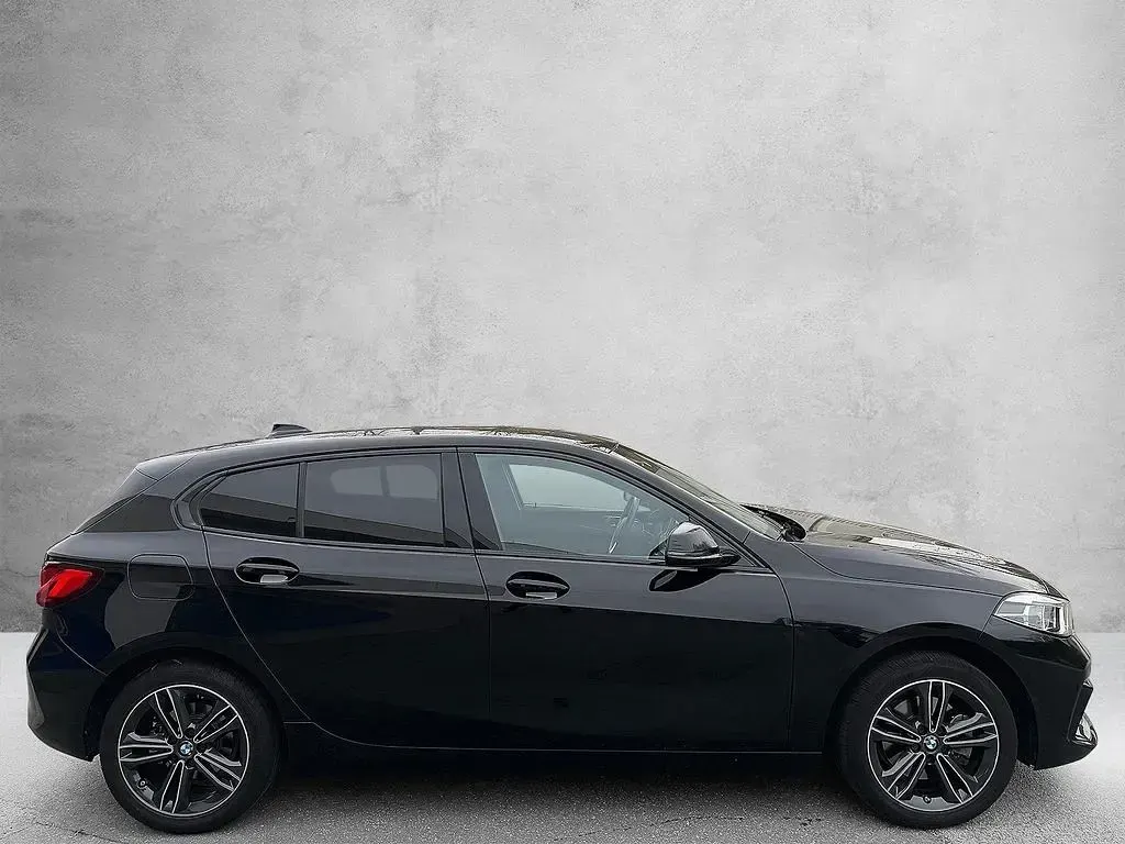 Gebraucht BMW 116 Efficient Dynamics 109 PS (80 kW) 2023 Schwarz ii Kleinwagen