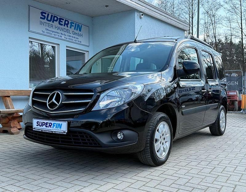 Gebraucht Mercedes Citan 111 Edition 110 PS (80 kW) 2015 Schwarz Kombi