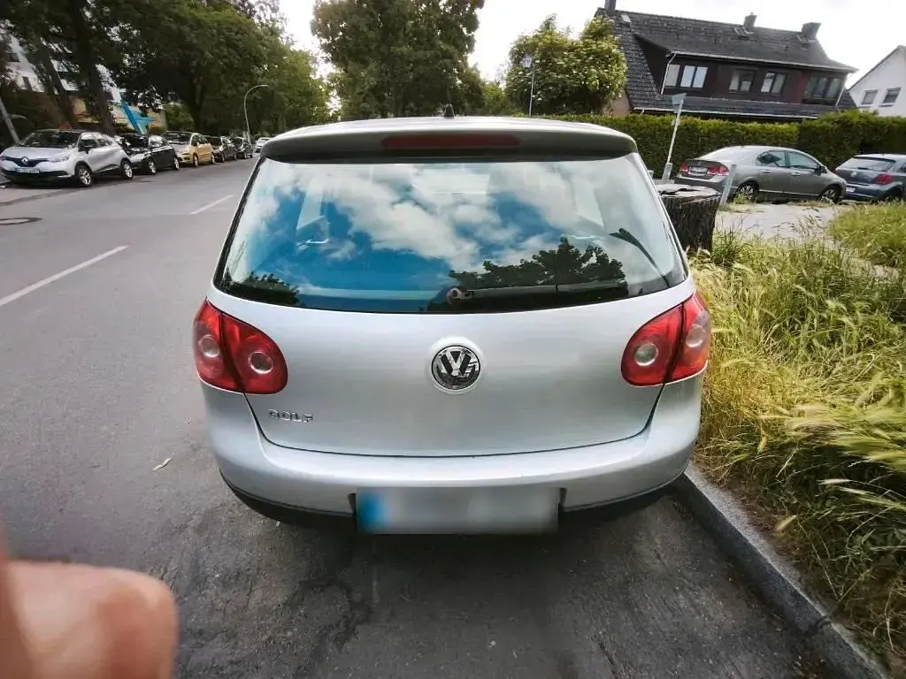 Gebraucht VW Golf V 75 PS (55 kW) 2006 Grau Kleinwagen