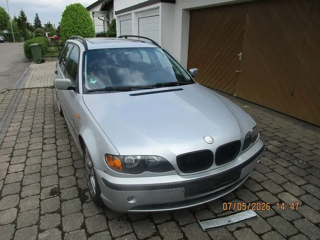 Gebraucht BMW 318 Sport Line 143 PS (105 kW) 2003 Silber Kombi
