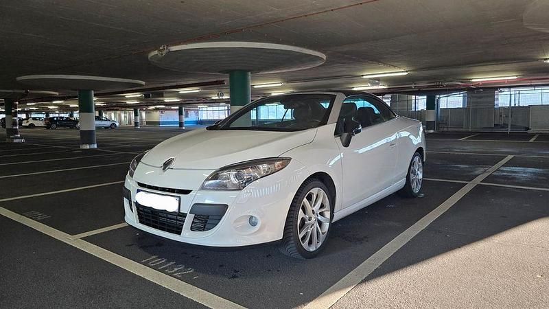 Weiß Gebraucht 2013 Renault Mégane Cabriolet Luxe Cabrio | 5.200 € (Fairer Preis) - Bild 1/4