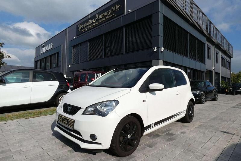 Weiss metallic Gebraucht 2012 Seat Mii Style Kleinwagen | 6.749 € (Fairer Preis) - Bild 1/4