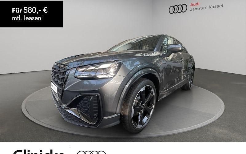 Daytonagrau perleffekt Neu 2025 Audi Q2 S-Line SUV | 48.590 € (Teuer) - Bild 1/4