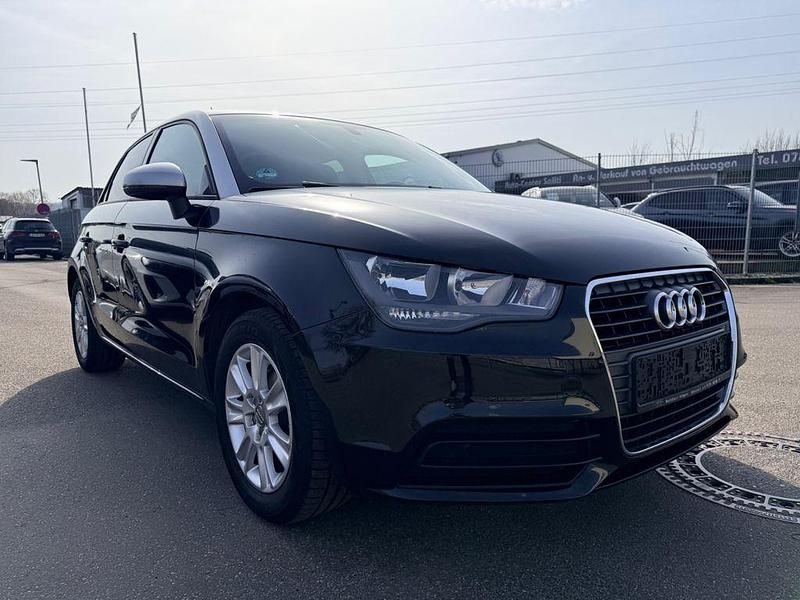 Gebraucht Audi A1 Sportback Attraction 86 PS (63 kW) 2012 Schwarz Kleinwagen