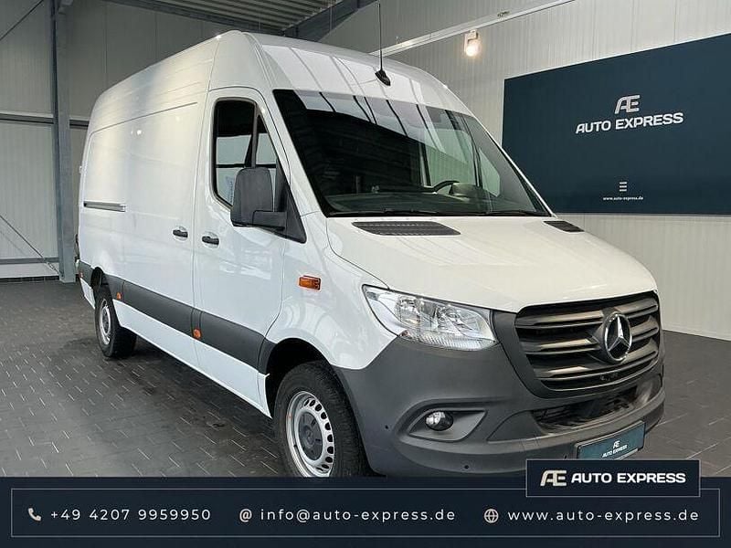 Gebraucht Mercedes Sprinter 170 PS (125 kW) 2024 Weiß (arktikweiss) Van