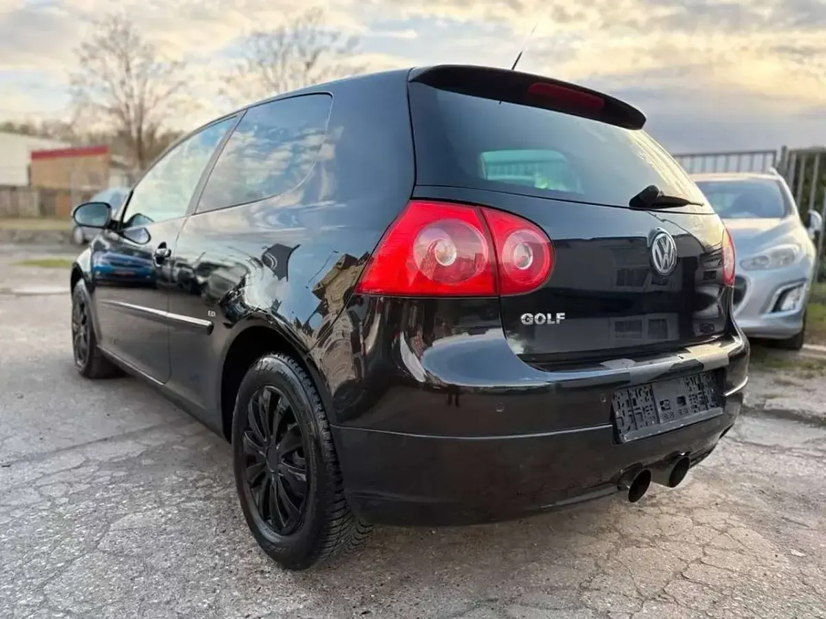 Gebraucht VW Golf V Edition 122 PS (89 kW) 2007 Schwarz Limousine