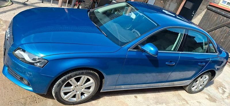 Gebraucht Audi A4 Ambiente 120 PS (88 kW) 2009 Blau Limousine