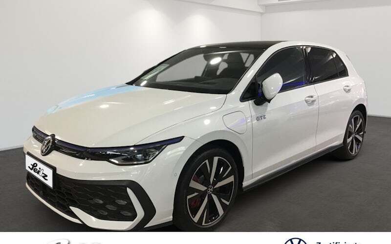 Weiß Gebraucht 2025 VW Golf VIII GTE Limousine | 43.790 € (Guter Preis) - Bild 1/4