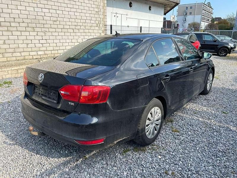 Gebraucht VW Jetta Comfortline 105 PS (77 kW) 2012 Schwarz Limousine