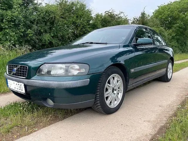 Second-hand Volvo S60 140 CP (102 kW) 2004 Verde Berlinǎ