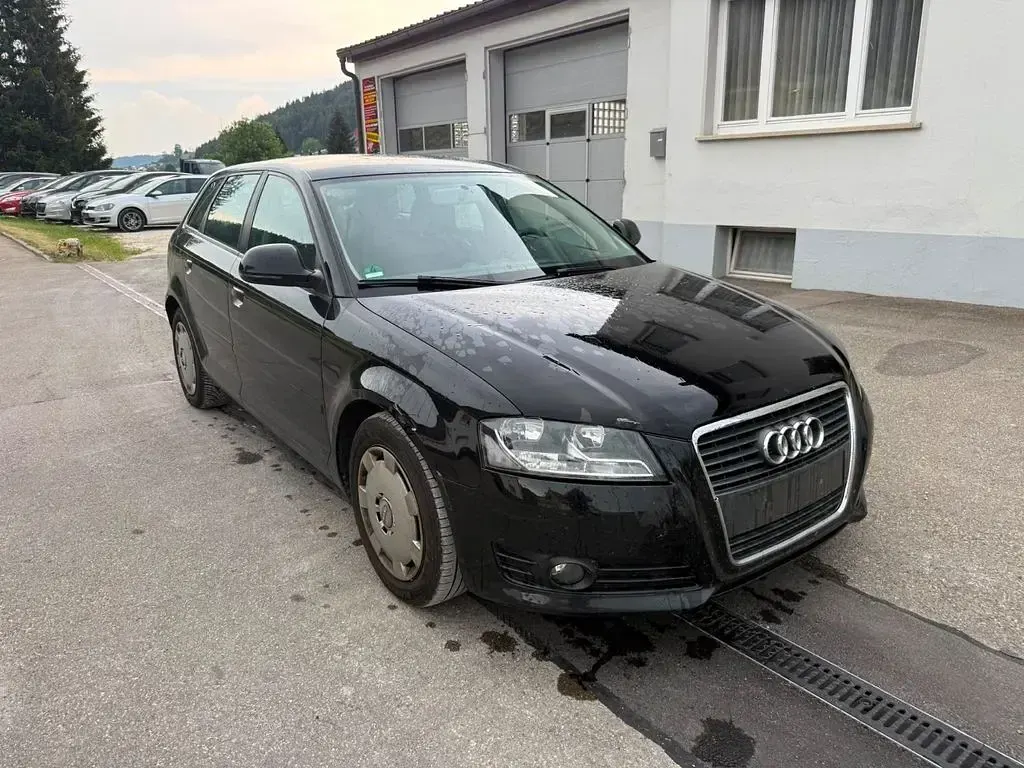 Gebraucht Audi A3 Attraction 160 PS (117 kW) 2008 Schwarz Kleinwagen