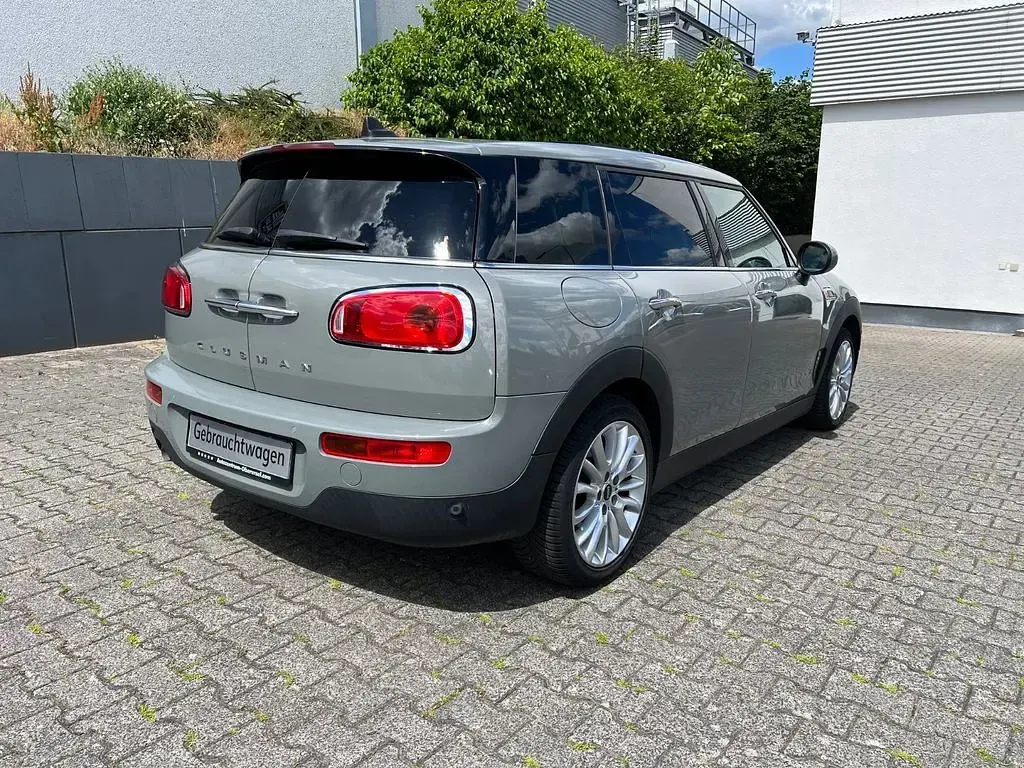 Gebraucht Mini One D Pepper 116 PS (85 kW) 2018 Grau Kleinwagen