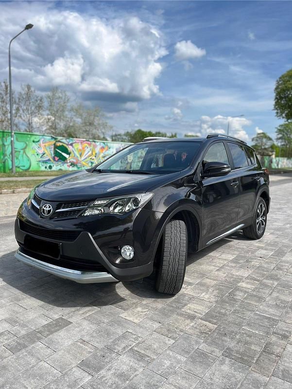 Schwarz Gebraucht 2015 Toyota RAV4 SUV | 12.000 € - Bild 1/4