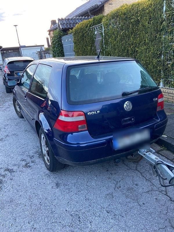 Gebraucht VW Golf IV 101 PS (74 kW) 2003 Blau Kleinwagen