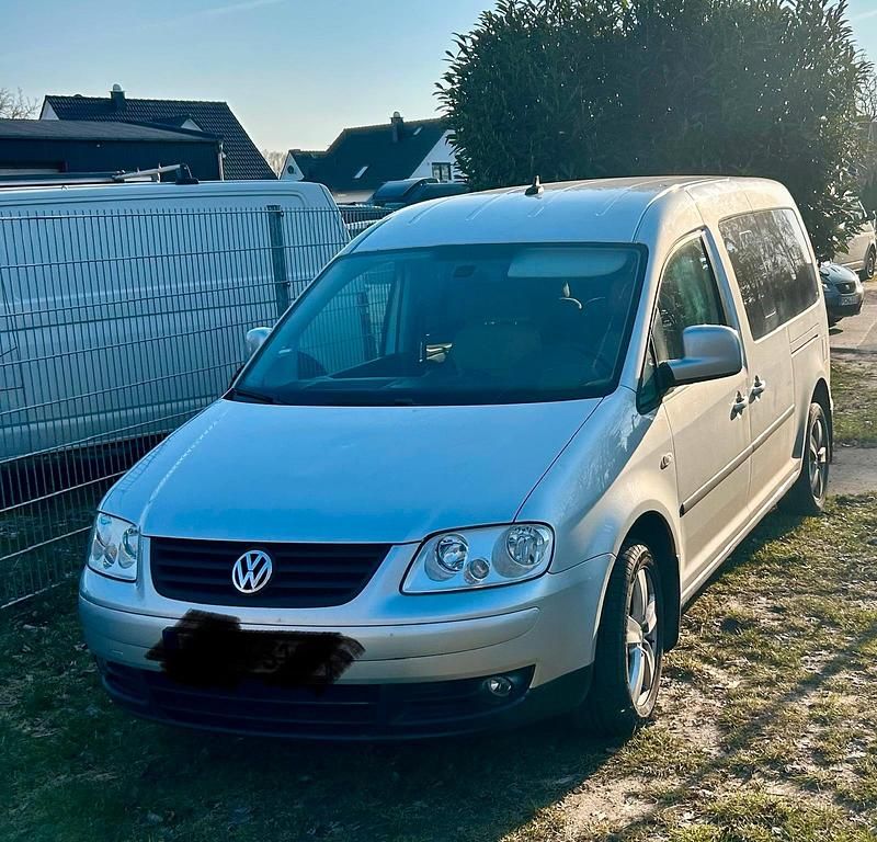 Gebraucht VW Caddy Maxi 140 PS (102 kW) 2010 Silber Van / Kleinbus