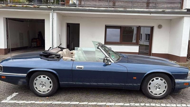 Second-hand Jaguar XJS 232 CP (170 kW) 1995 Cabrio