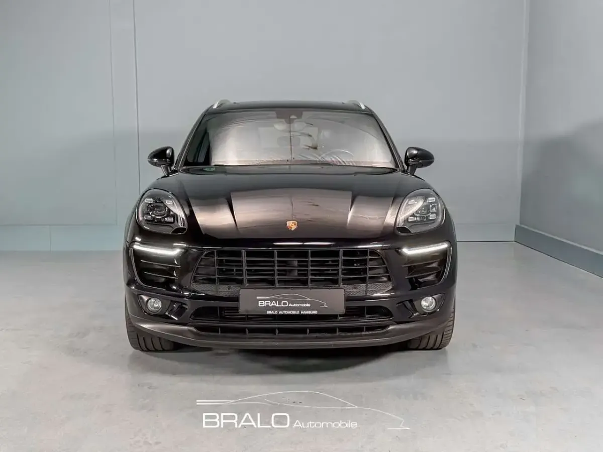 Gebraucht Porsche Macan 252 PS (185 kW) 2016 Tiefschwarz SUV
