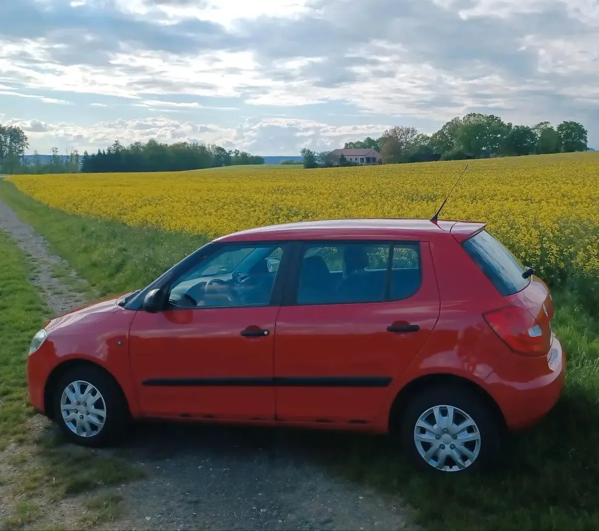 Gebraucht Skoda Fabia Cool Edition 60 PS (44 kW) 2010 Rot Kleinwagen