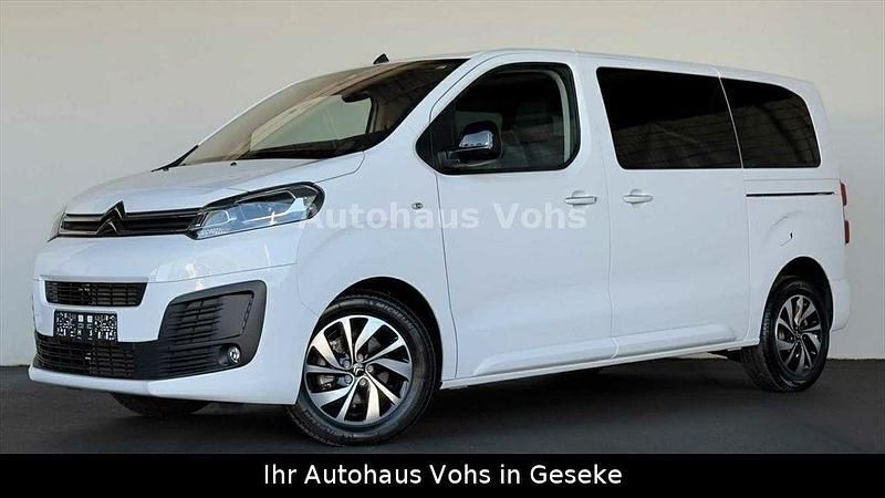 Weiß Gebraucht 2024 Citroën Spacetourer Feel Van | 38.970 € (Fairer Preis) - Bild 1/4