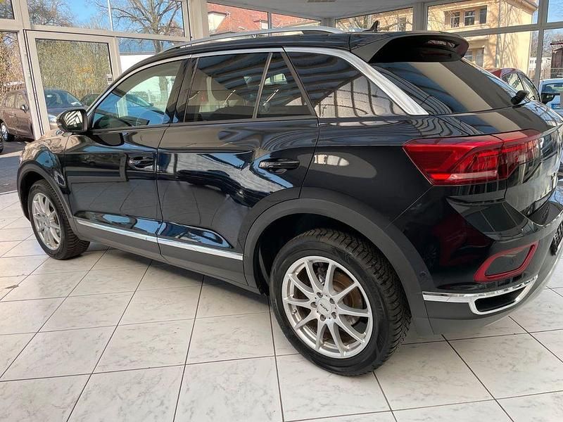 Gebraucht VW T-Roc Style 150 PS (110 kW) 2023 Schwarz SUV