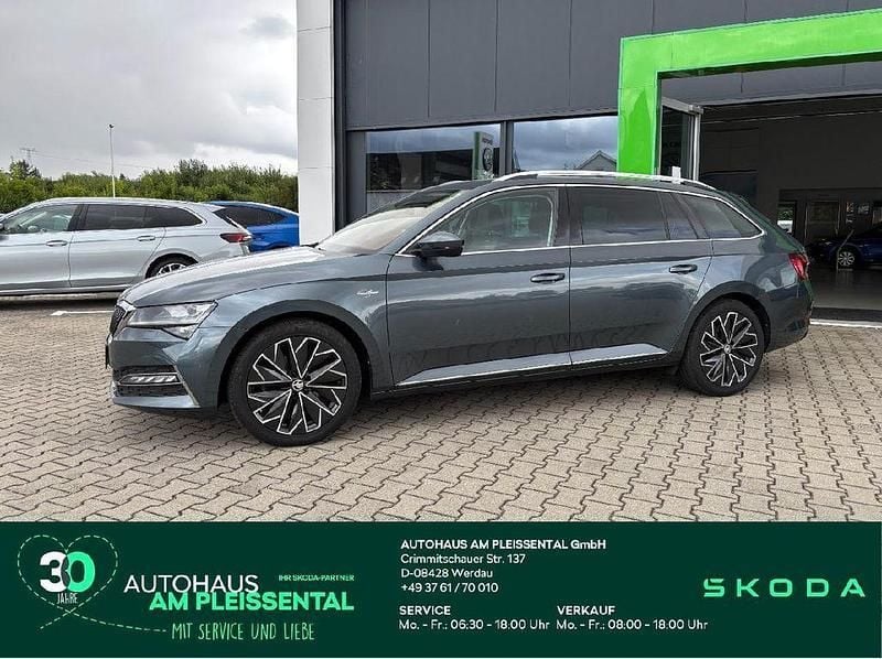 Grau Gebraucht 2021 Skoda Superb LAURIN & KLEMENT Kombi | 30.780 € (Guter Preis) - Bild 1/4