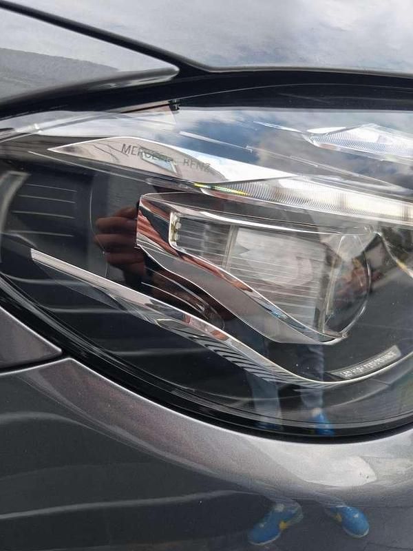 Gebraucht Mercedes E220 Avantgarde 194 PS (142 kW) 2019 Coupé