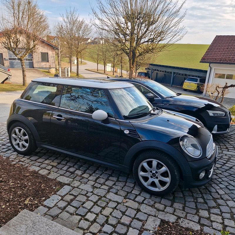 Gebraucht Mini Cooper 136 PS (100 kW) 2014 Schwarz Kleinwagen