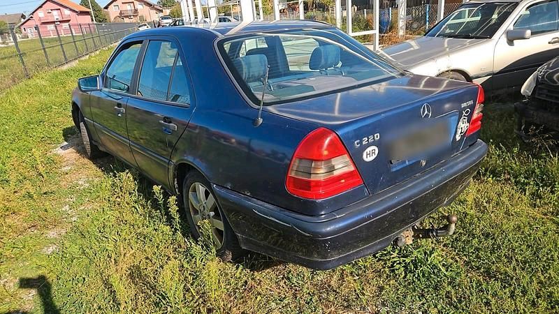 Gebraucht 1996 Mercedes C220 Limousine | 1.800 € (Fairer Preis) - Bild 1/4