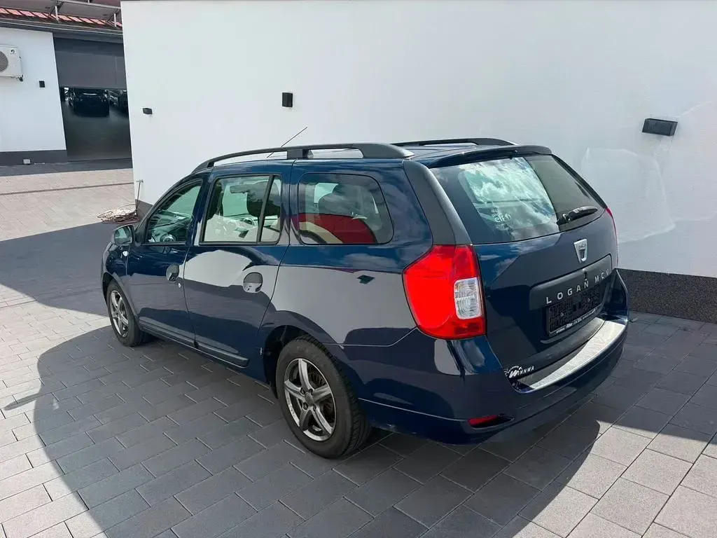 Gebraucht Dacia Logan MCV Ambiance 75 PS (55 kW) 2015 Blau Limousine