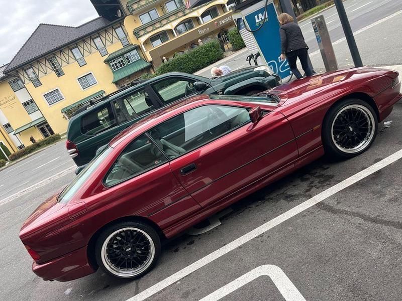 Gebraucht BMW 850 326 PS (239 kW) 1992 Rot Coupé