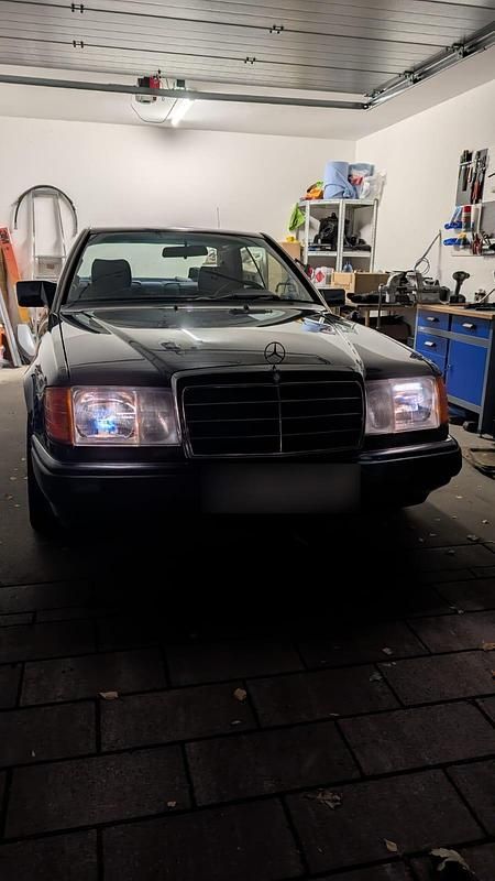 Gebraucht 1990 Mercedes 230 Sportline Coupé | 6.995 € - Bild 1/4