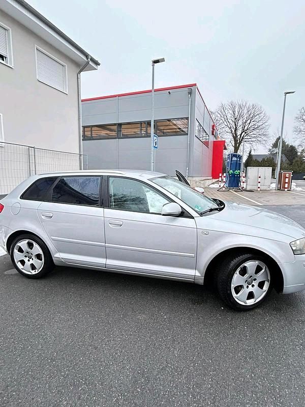 Gebraucht Audi A3 116 PS (85 kW) 2007 Silber Kleinwagen